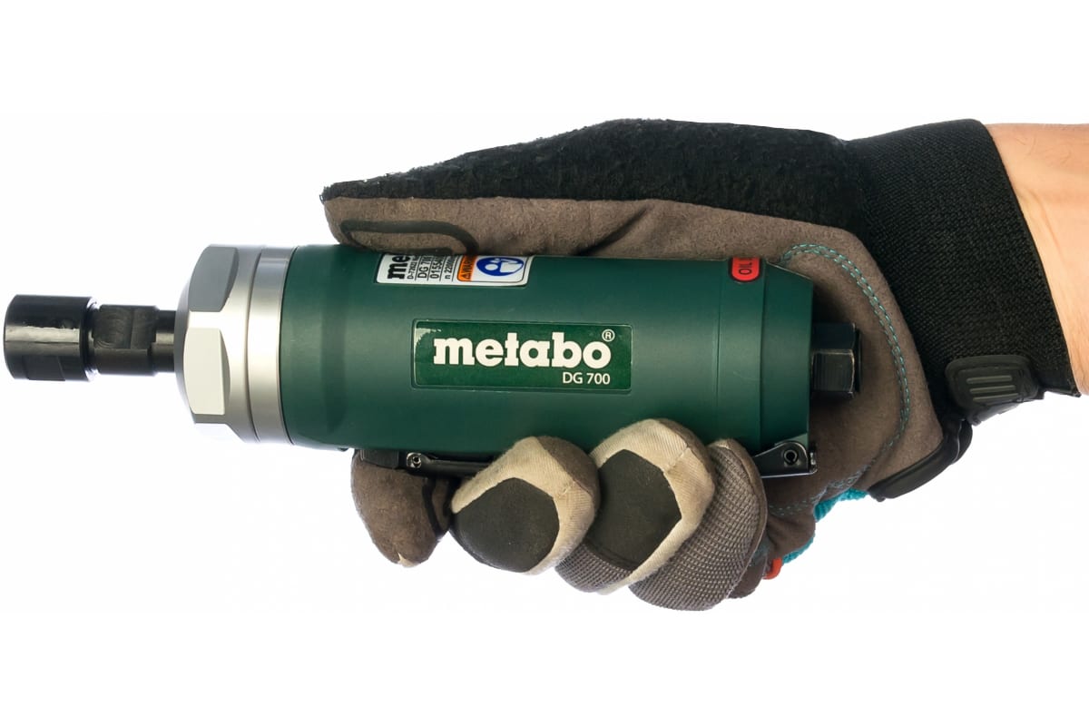 Kích thước cầm 1 tay DG 700